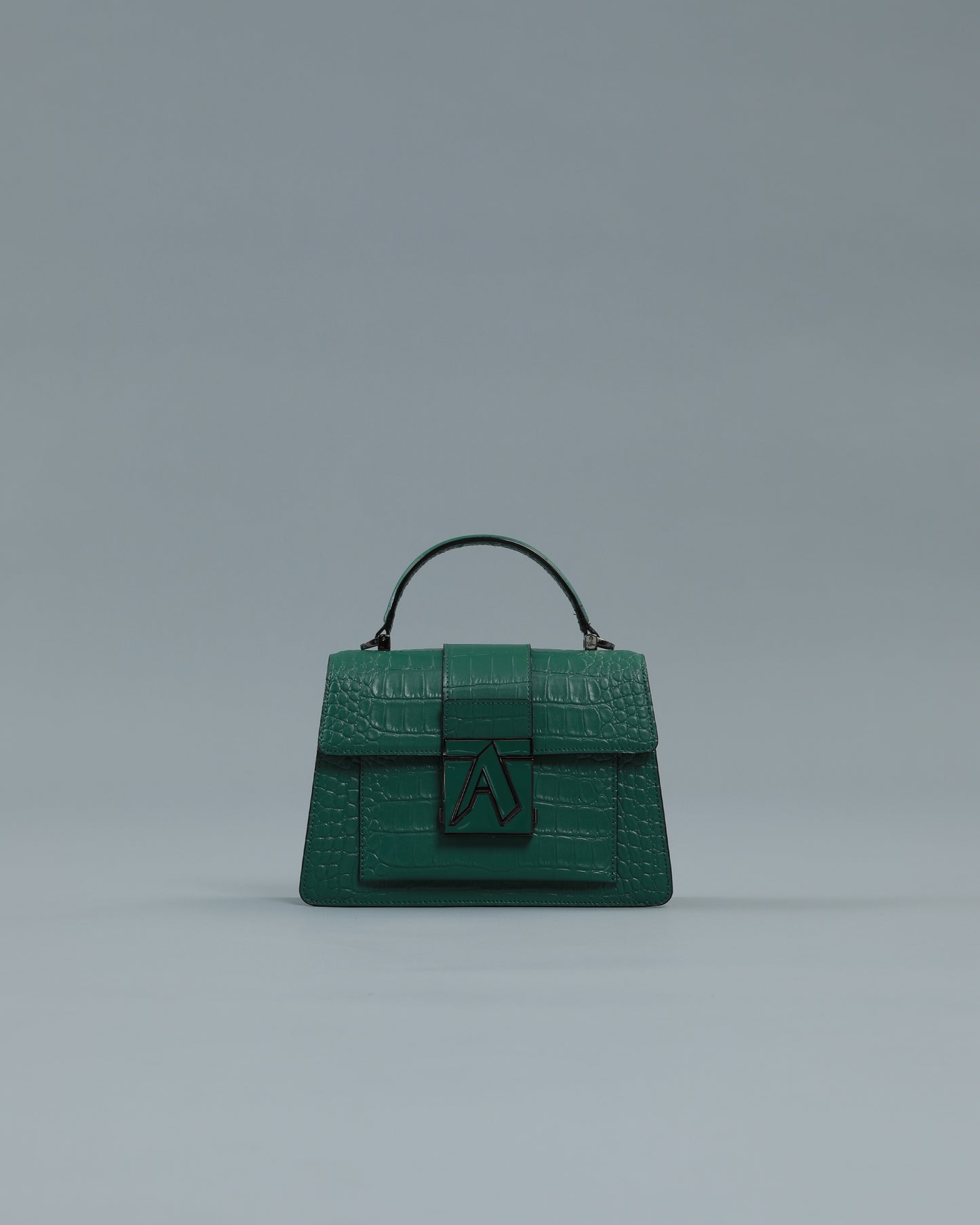 Croc Textured Handbag in Green