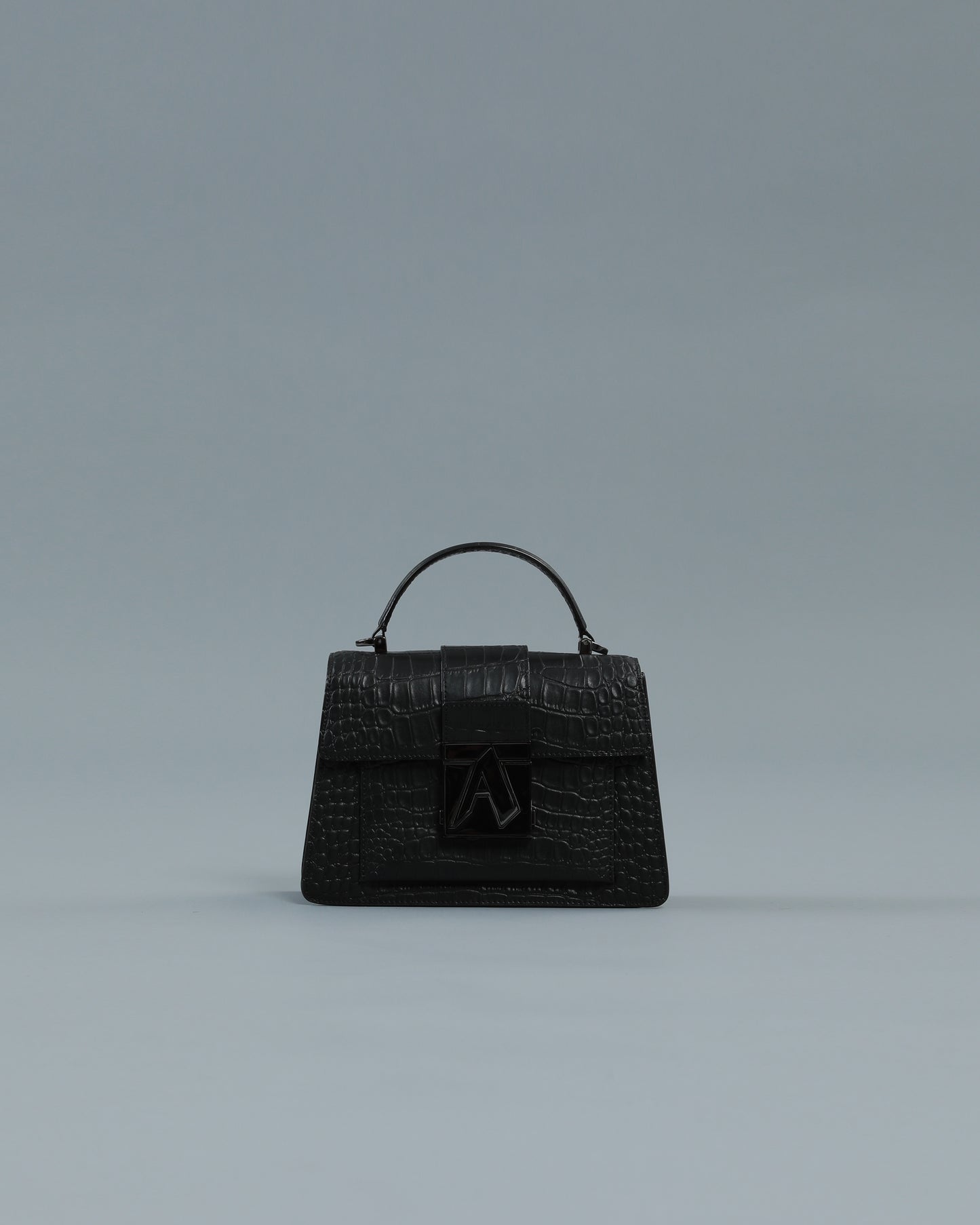 Croc Textured Handbag in Black