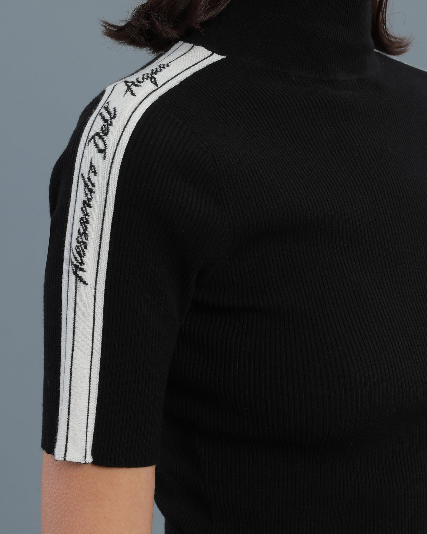 Knitted Turtle Neck Top